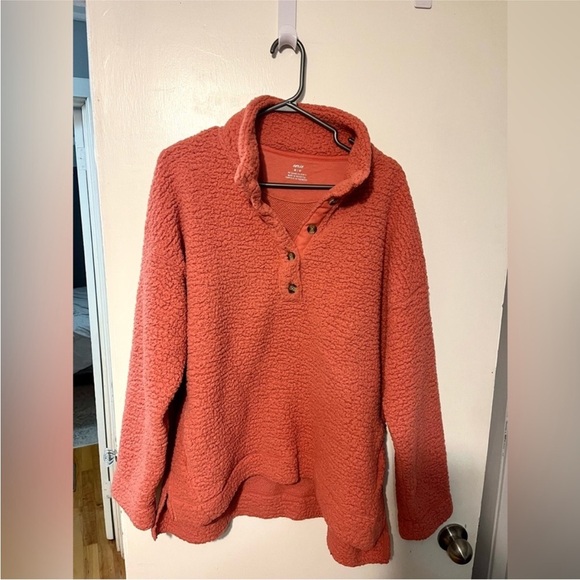 Aerie Coral Quarter Button Down Sherpa Size Medium - Picture 2 of 4